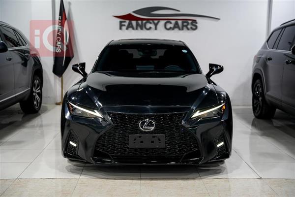 Lexus for sale in Iraq